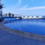 2 Bedroom Beachfront Apartment 2P1-Al With Pool And Wifi