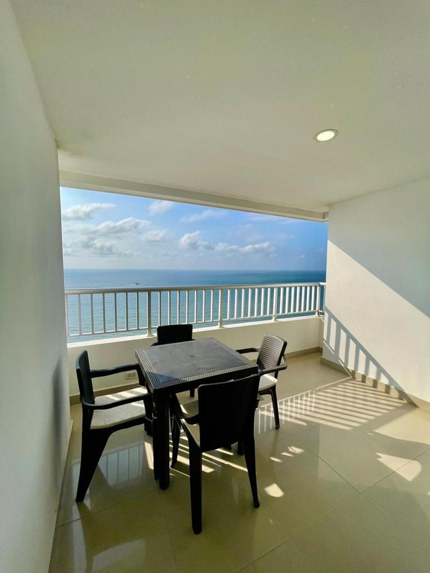 2 Bedroom Beachfront 2p1-al With Pool And Wifi Apartamento Cartagena